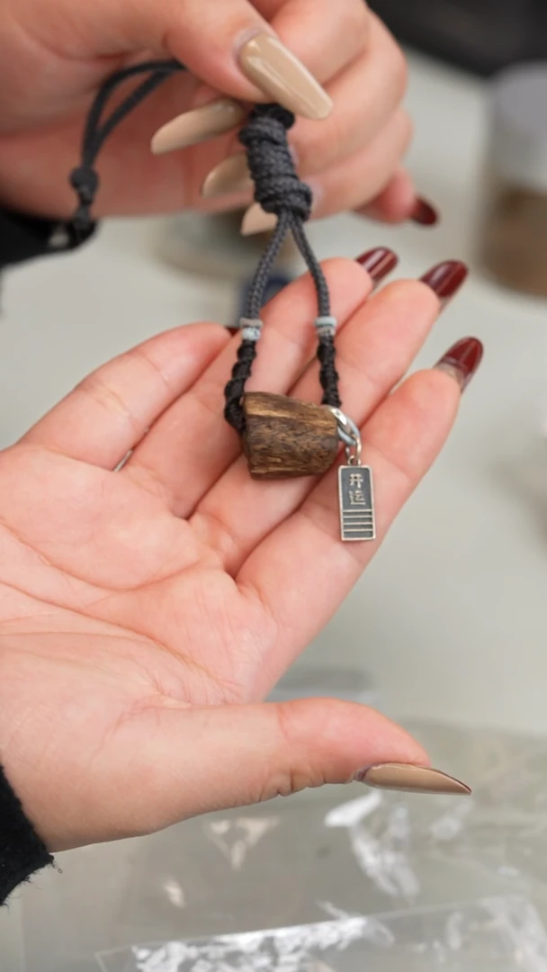 沉香沉香碎屑菲律宾莱特沉水料