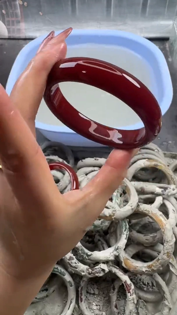 未镶嵌手镯石英质玉2 6465