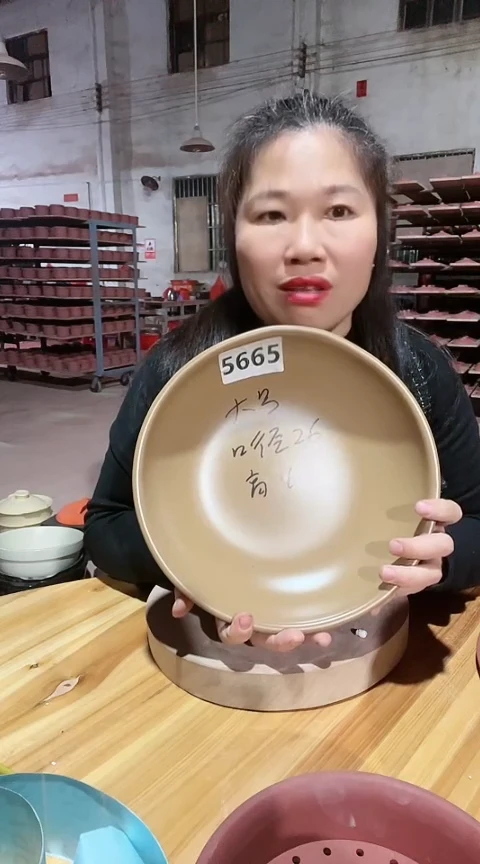 陶5665瑕疵咖色煎盘