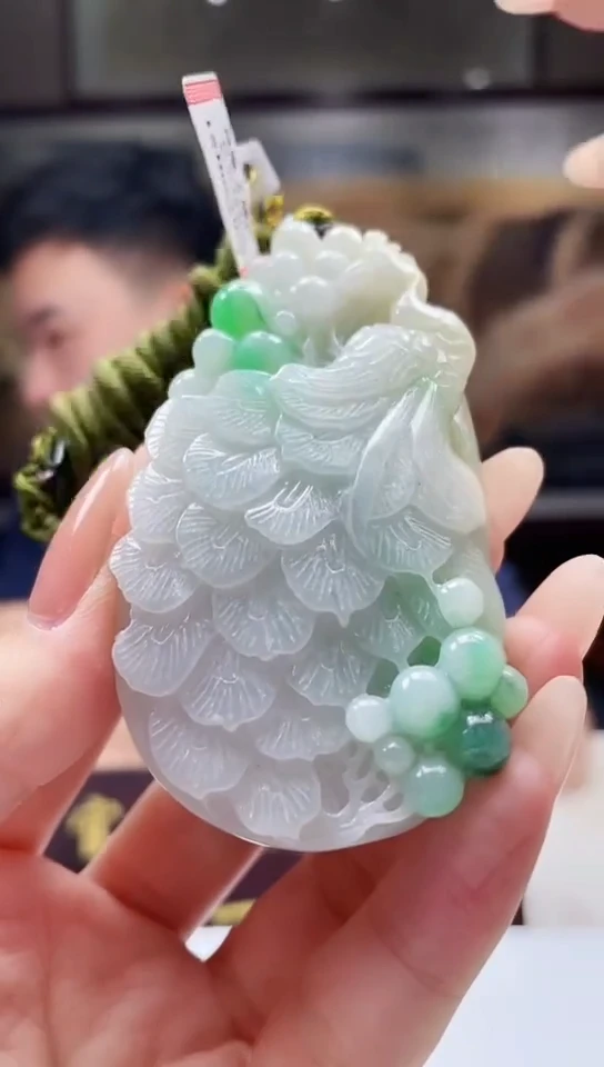 吊坠(不含链)未镶嵌翡翠394