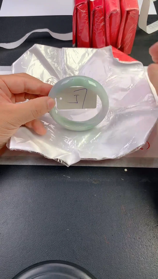 未镶嵌手镯翡翠149