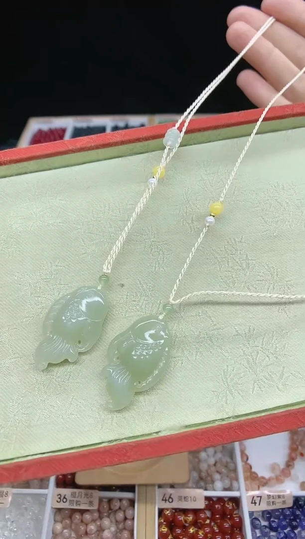 【闪购商品】和田玉颈饰未镶嵌鱼多样性发货拍一发一