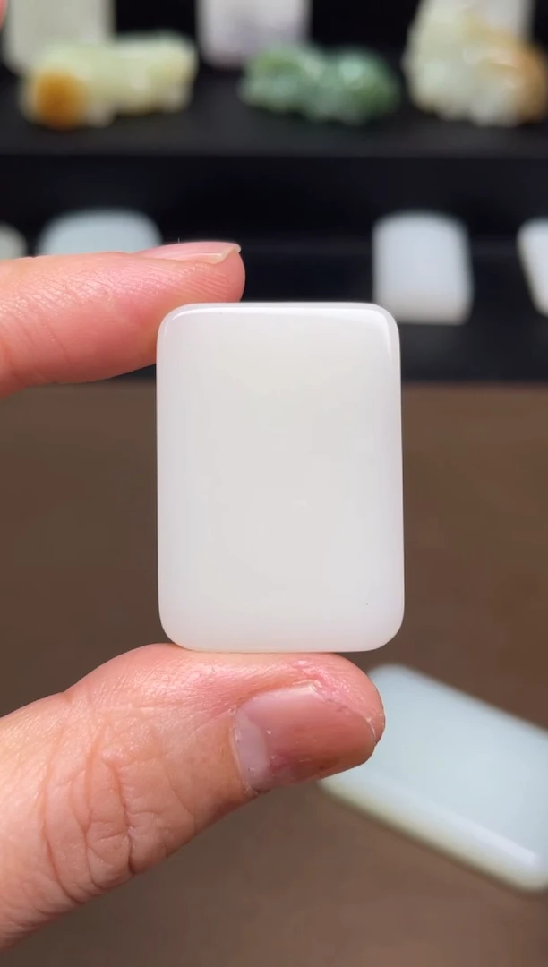 颈饰未镶嵌和田玉8