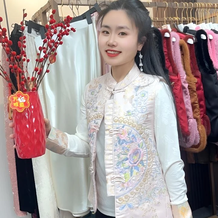 满江明月】25复古民族刺绣马甲女立领马夹新中式背心网红坎肩绣花