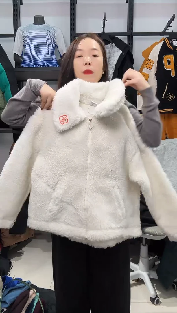 2217闪购编码 Nike/Jordan运动卫衣裤以直播间过款为准 尺码·M