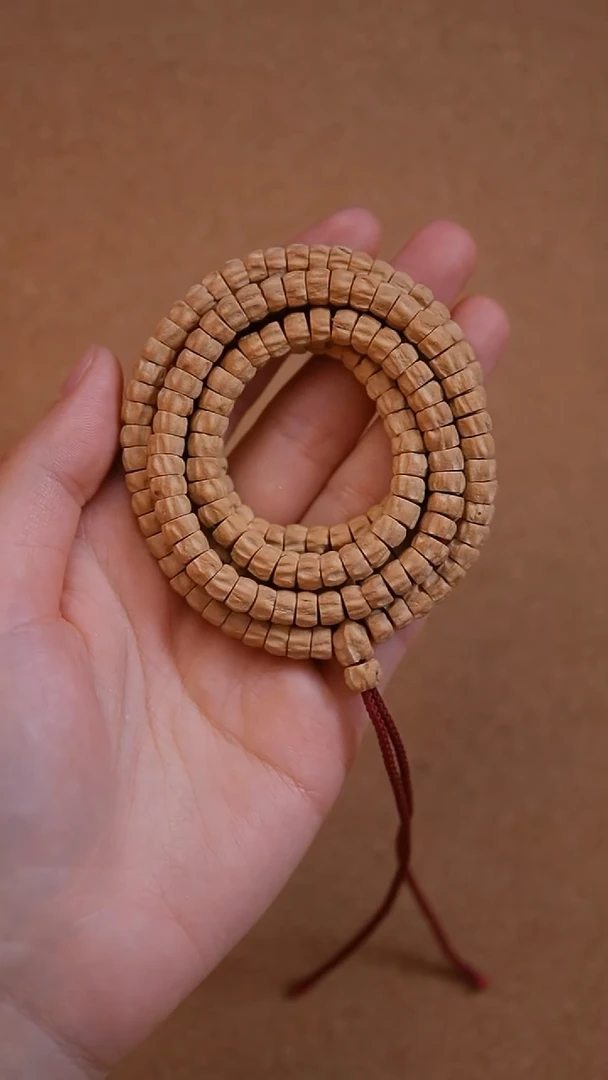 【闪购商品】柏香籽/百香籽吊坠sj192