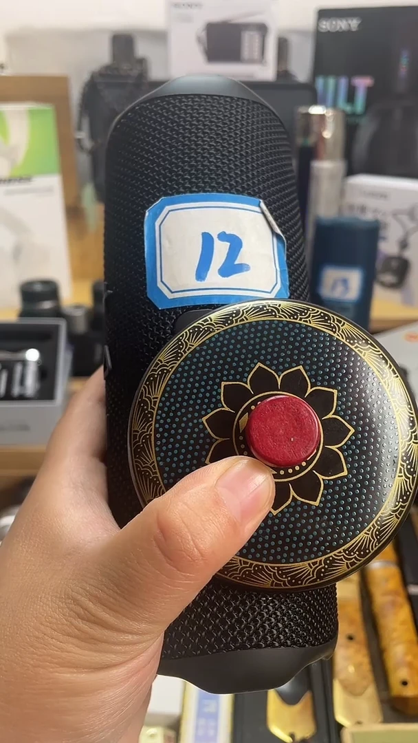 瓷片闪购商品 如图所示