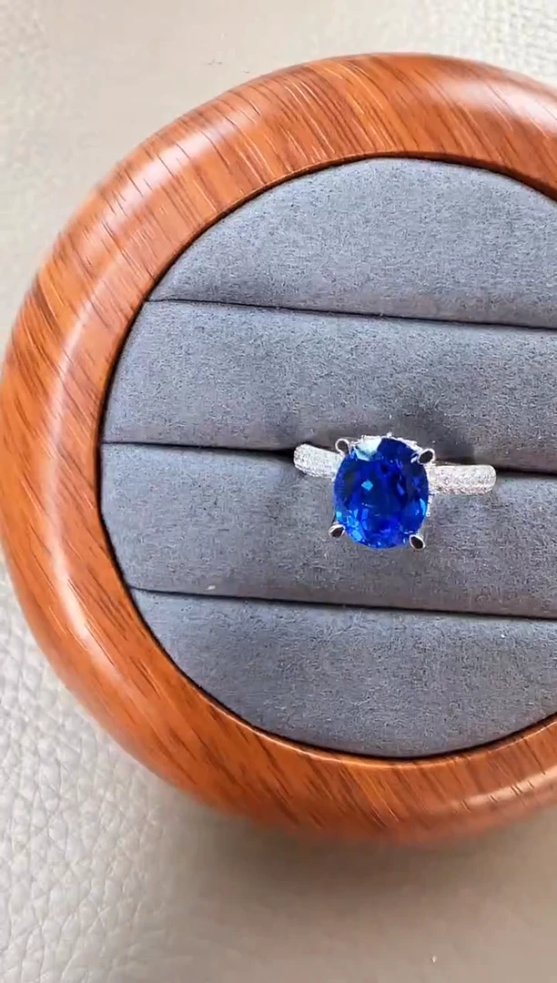 主播定制链接 蓝色椭圆戒指5ct 定制圈口