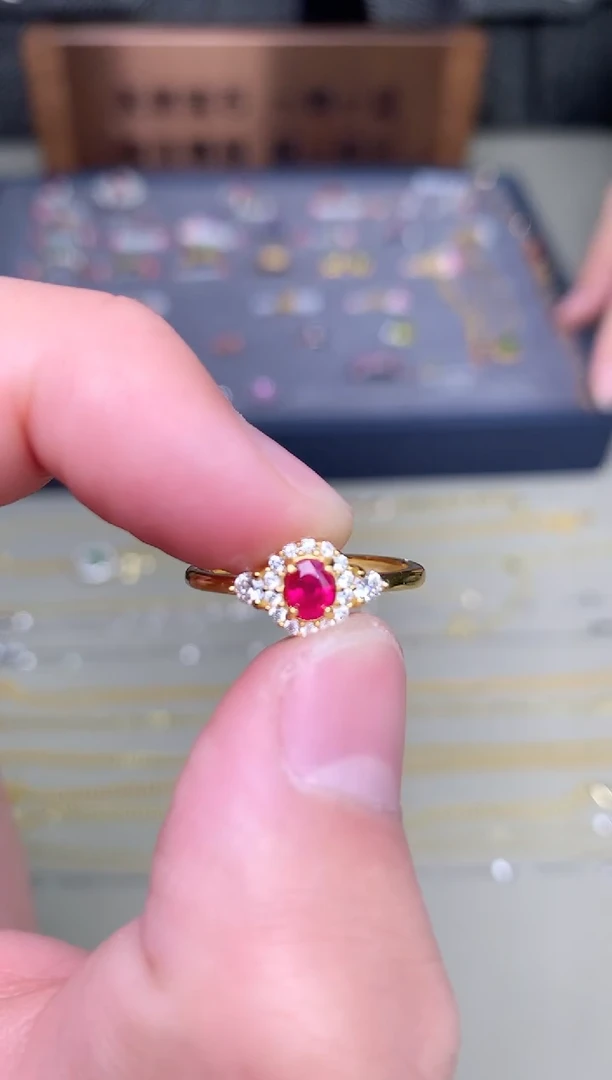 【闪购商品】红宝石戒指银S925镶嵌戒指