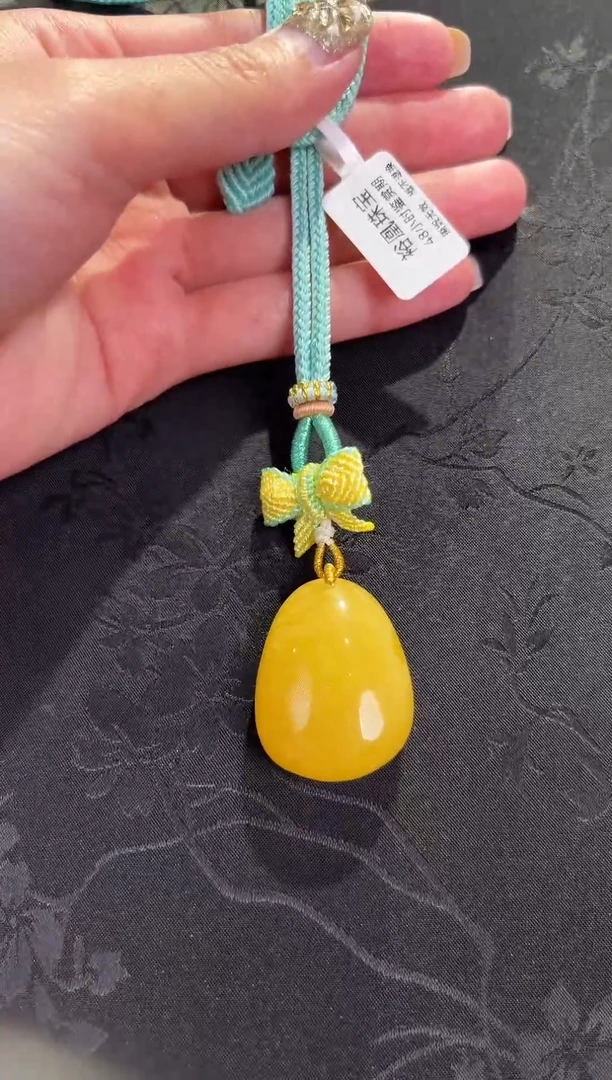 蜜蜡项链未镶嵌蜜蜡水滴项链