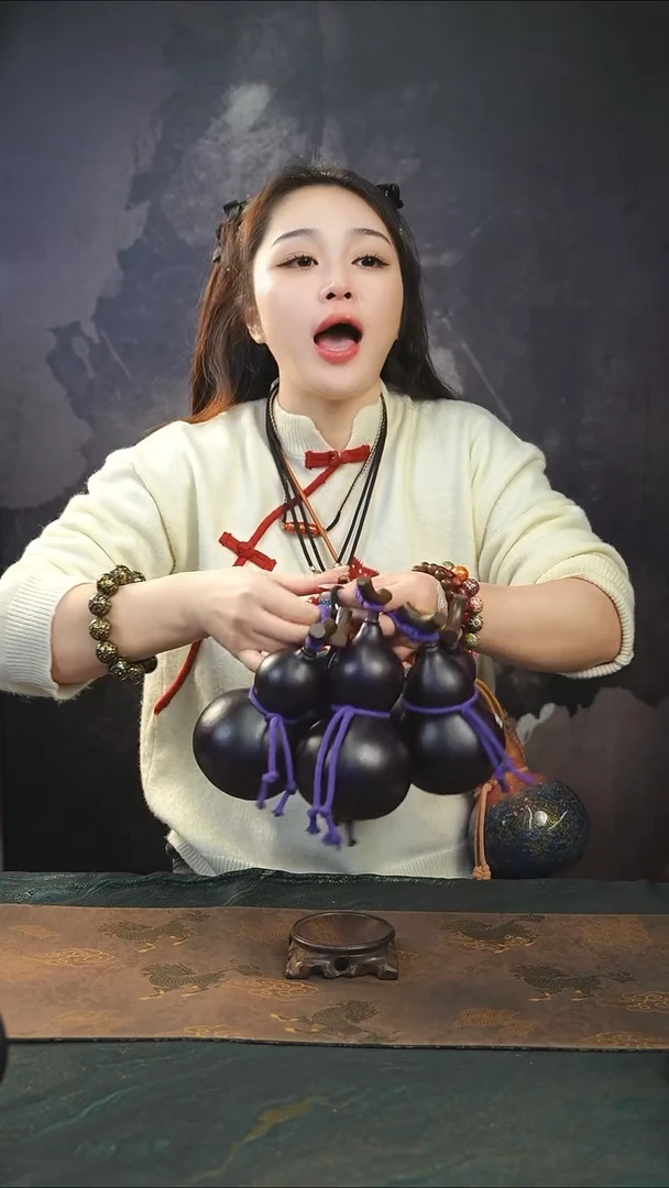 【闪购商品】RB101紫色小容量酒葫芦随缘发