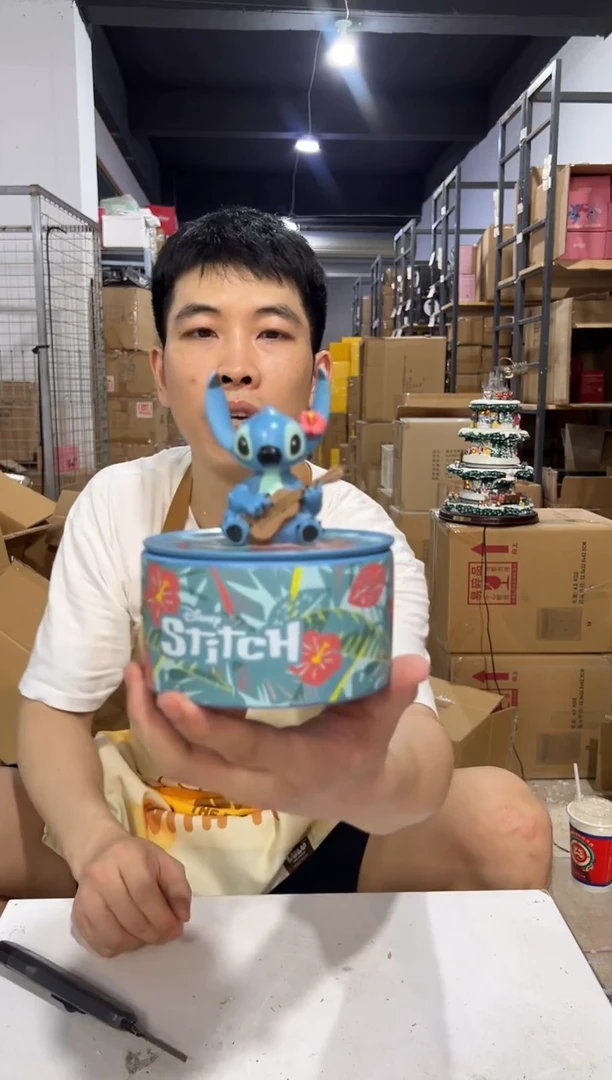 瓷片喇叭花史迪仔首饰盒