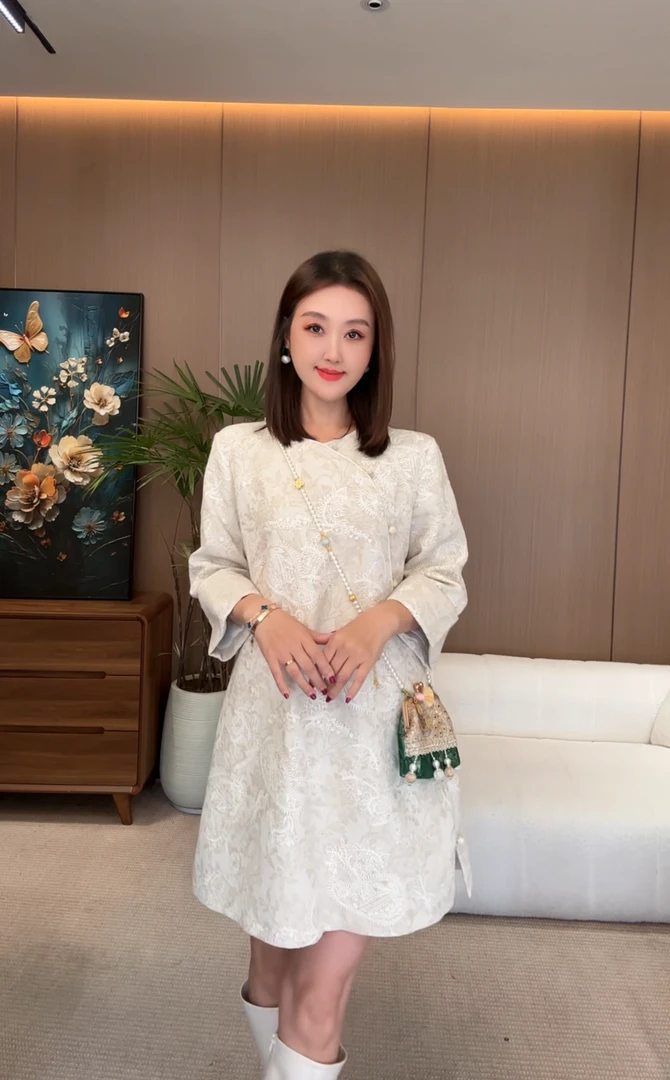 甘甘 【浣溪沙】连衣裙 春款新中式棉麻刺绣国风连衣裙Q214-1