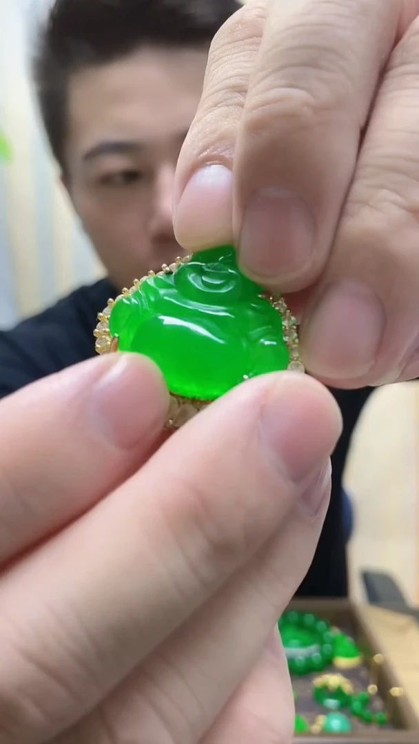吊坠(赠链)14K金镶嵌翡翠翡翠吊坠