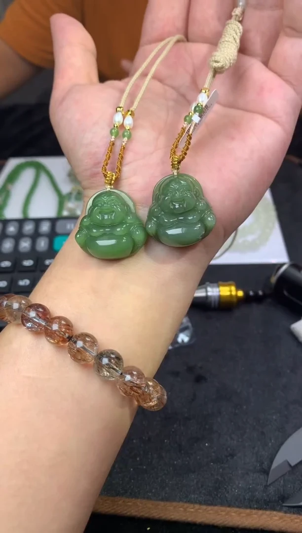 颈饰未镶嵌和田玉7007734/sh/多样性发/一件