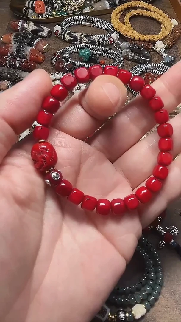 鹿骨其他天狗红灯泡顶珠六方手串