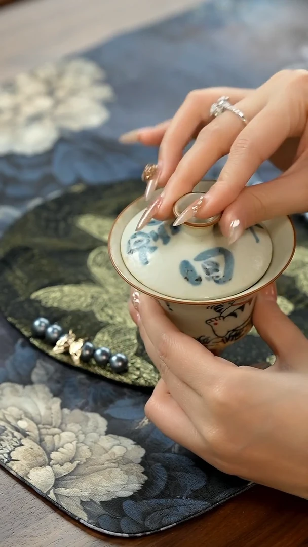 11留器茶斋高货瓷器@@YG0179
