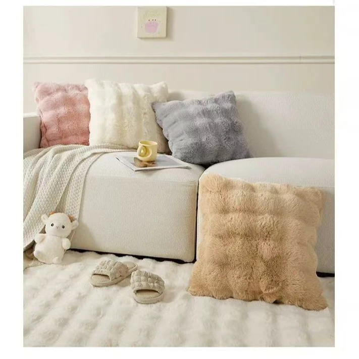 【孤品微瑕】毛绒抱枕家用餐椅靠垫加厚保暖办公室学生椅子垫冬季