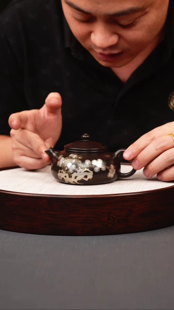 茶壶紫砂石黄金银错寒江