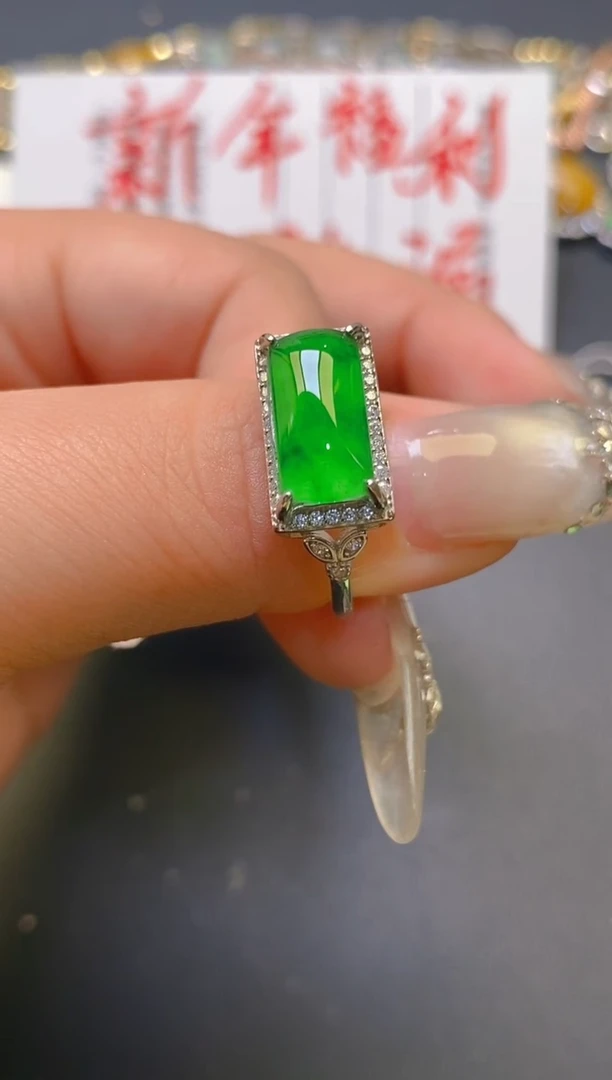 【闪购商品】翡翠耳饰银S925镶嵌天然A货翡翠1