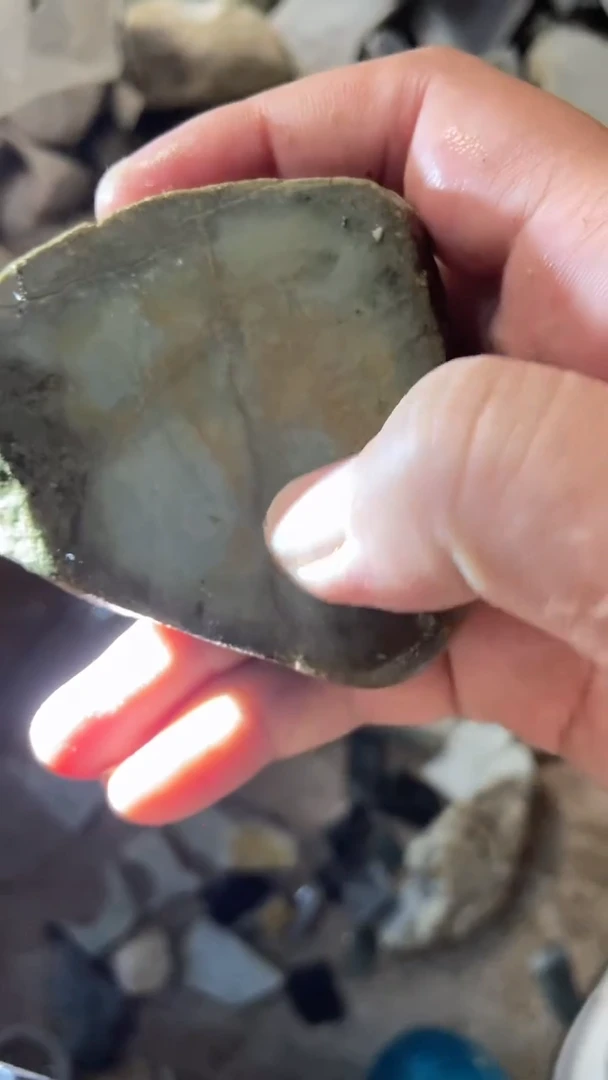 配石翡翠翡翠边角料未加工28