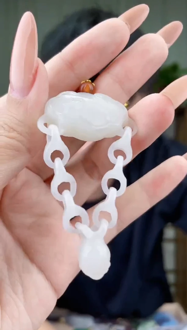 未镶嵌和田玉挂件拍一发一，多样性发货！