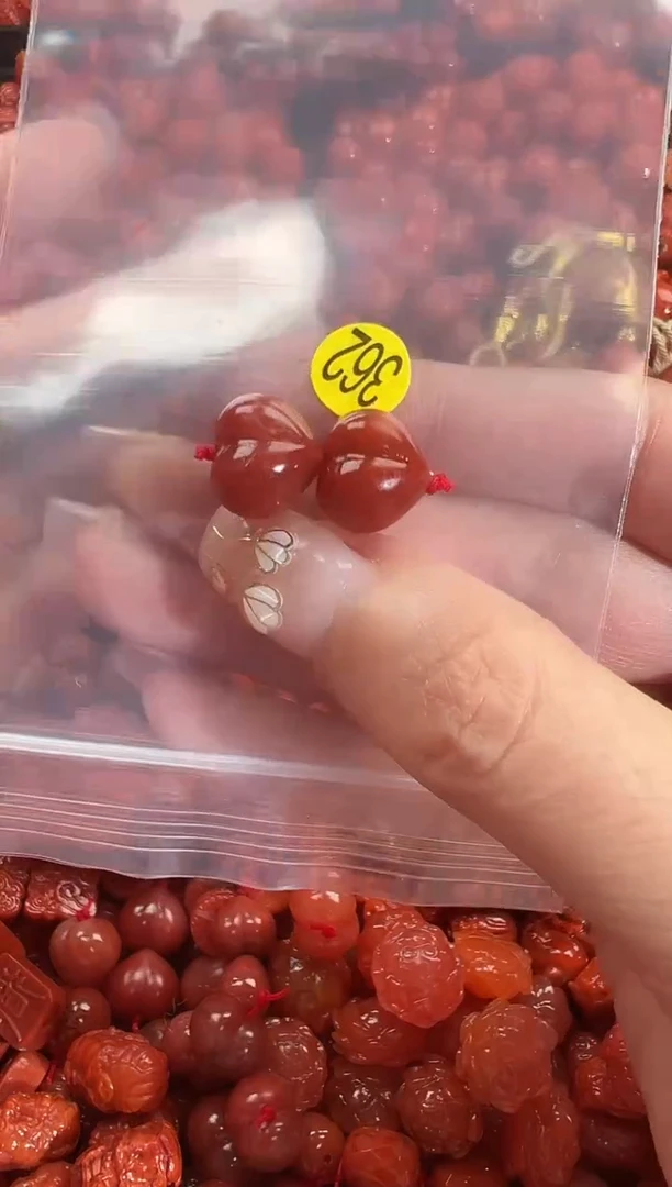 颈饰未镶嵌南红玛瑙12