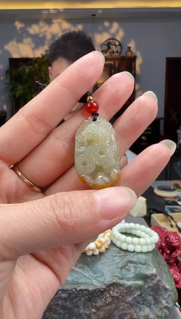 【闪购商品】和田玉颈饰未镶嵌拍一发一多样性发货