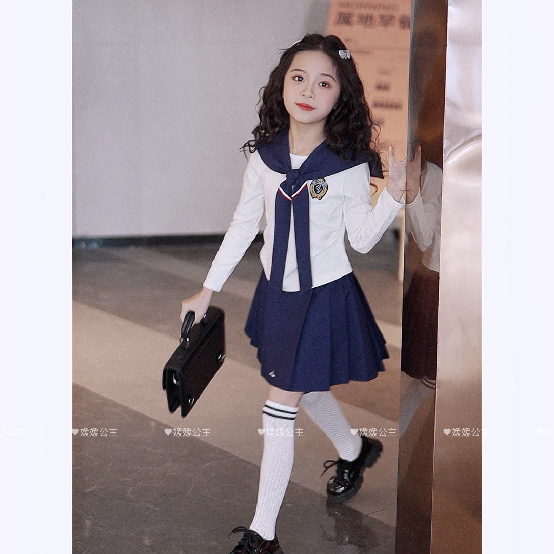 媛媛公主【等你下课】2025春新学院风jk时尚女童套装15153Y008
