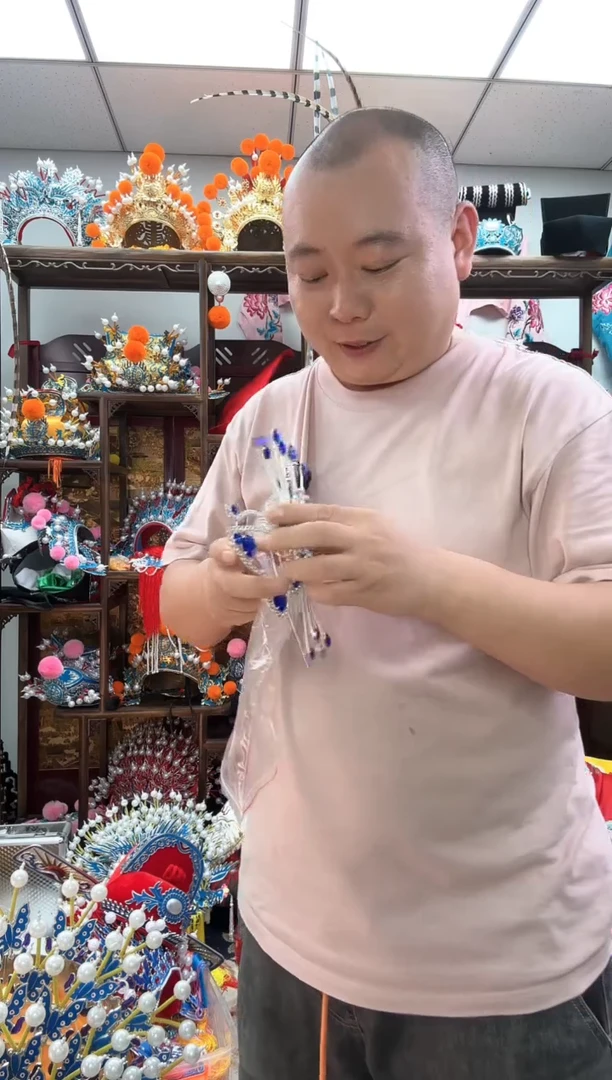 青**面戏曲小苍娃