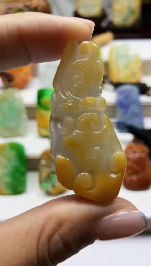 颈饰未镶嵌翡翠翡翠A货