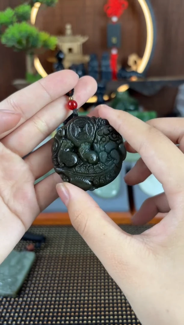 【闪购商品】和田玉颈饰未镶嵌1