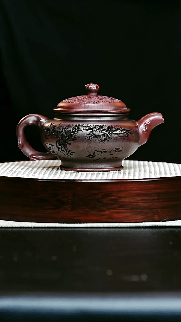 茶壶紫砂宜兴紫砂  掇只壶  双龙戏珠