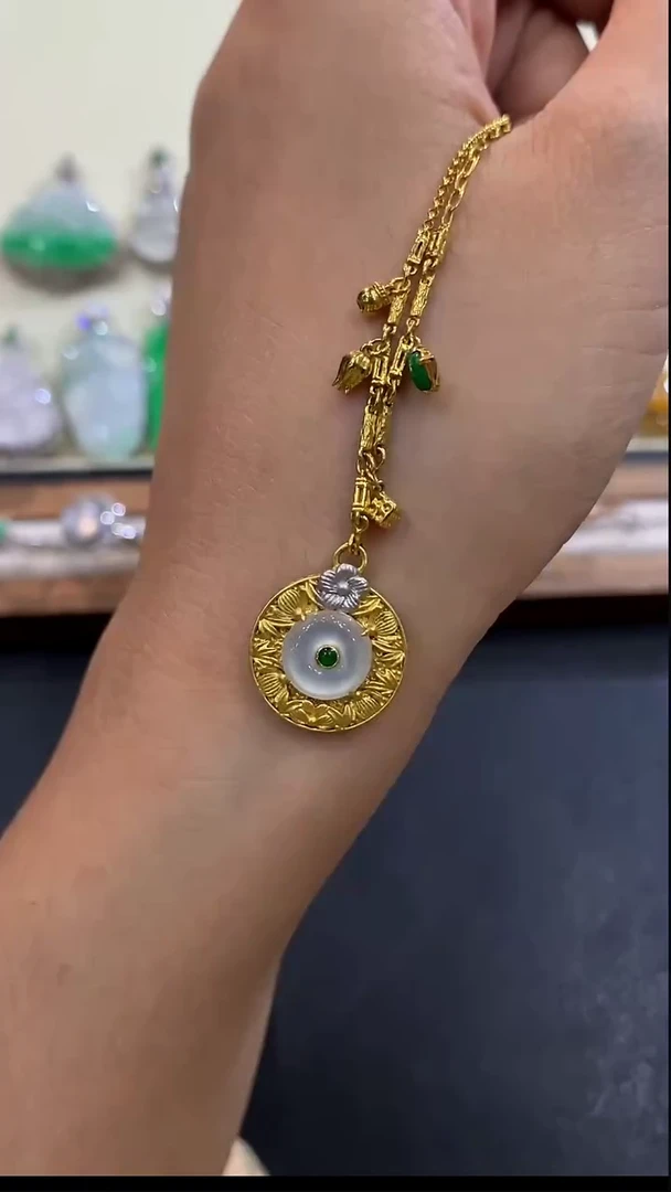 吊坠(赠链)18K金镶嵌翡翠59-吊坠