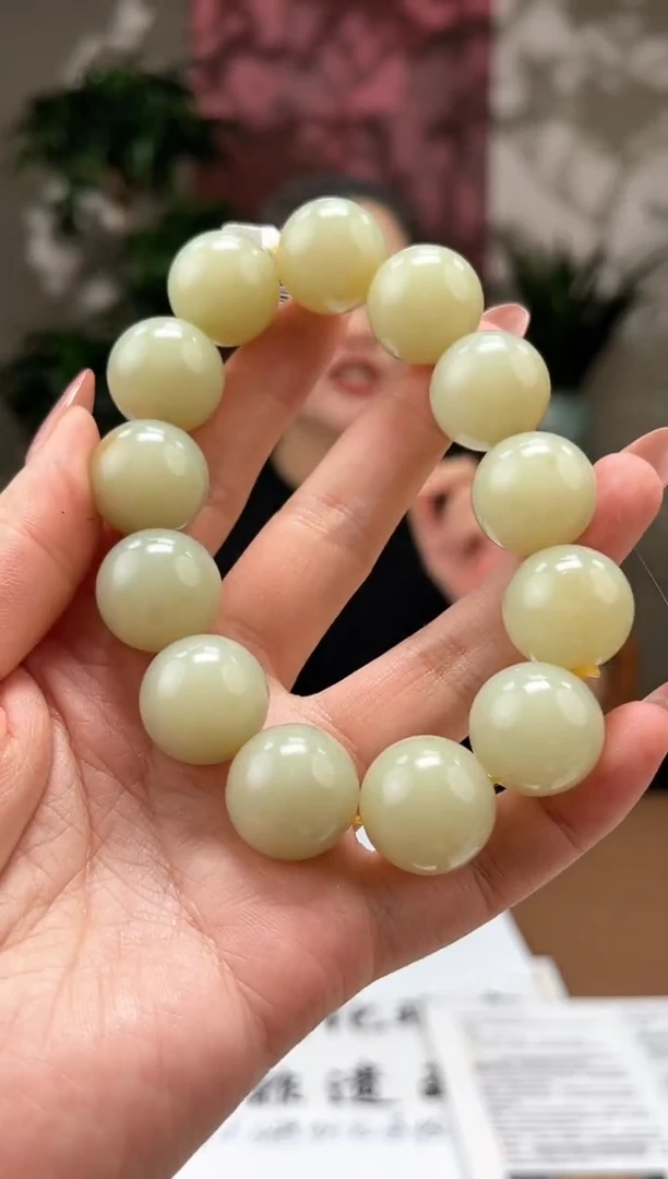 和田玉未镶嵌颈饰s518