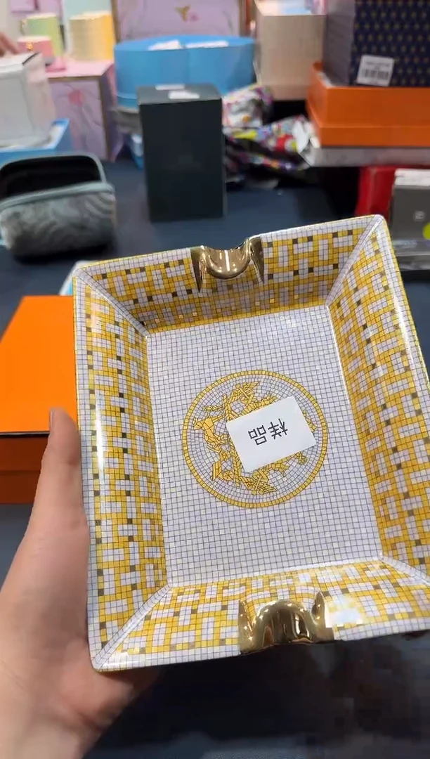 【闪购商品】碗HT168全场正品，京东包邮