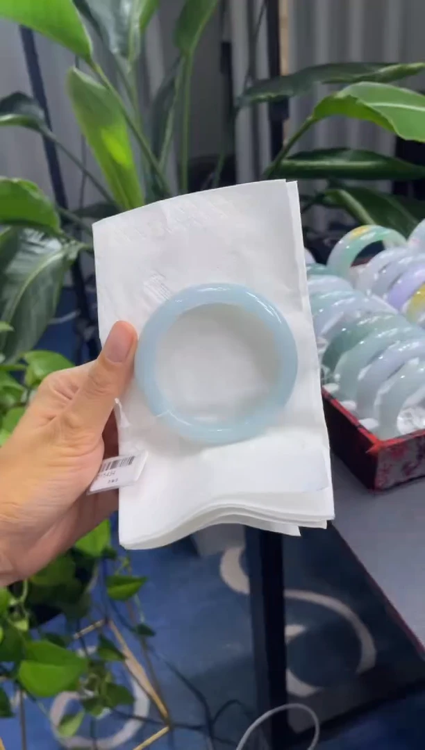 未镶嵌手镯翡翠8285******