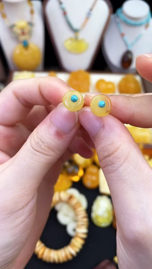 琥珀未镶嵌珠宝奇石柒月