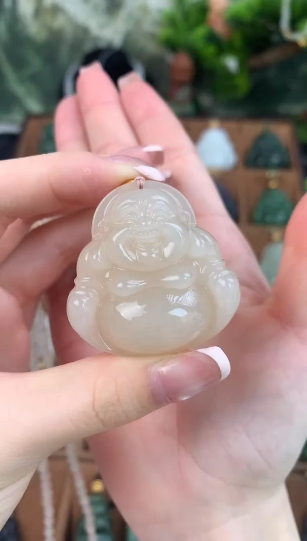 颈饰未镶嵌和田玉吊坠40mm