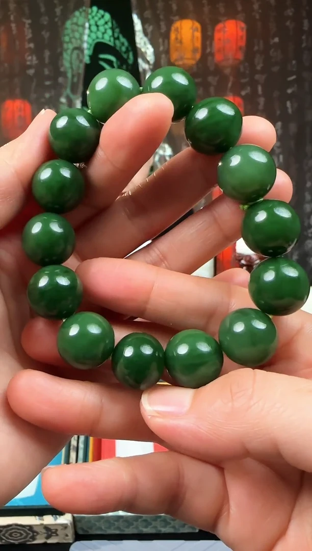 未镶嵌和田玉挂件和田玉