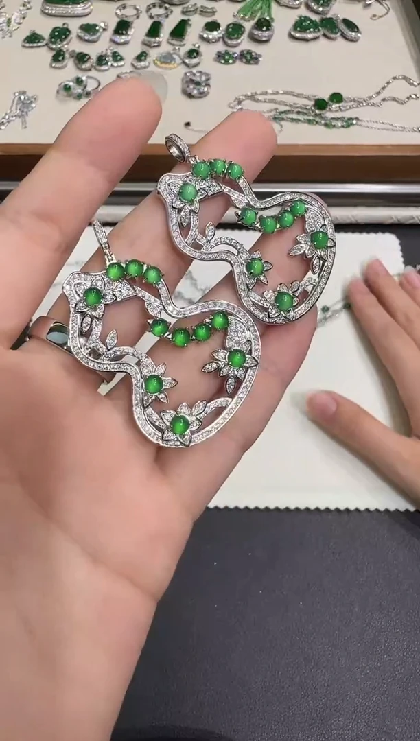 颈饰银S925镶嵌翡翠X1007-886-121多样性一件