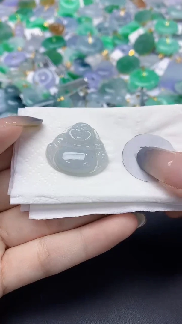 翡翠未镶嵌颈饰天然缅甸a货翡翠