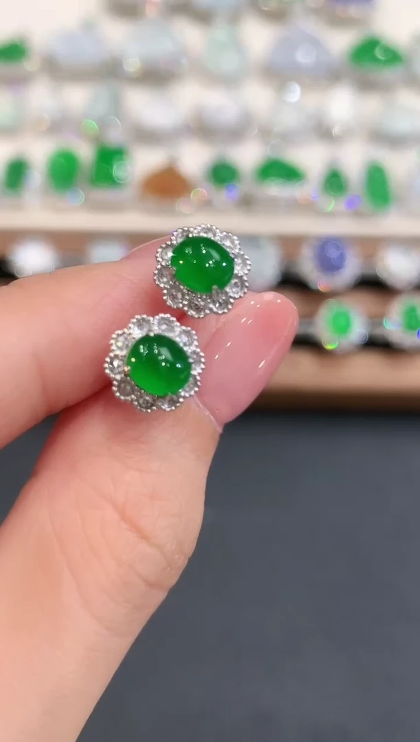 18K金镶嵌翡翠耳饰q2