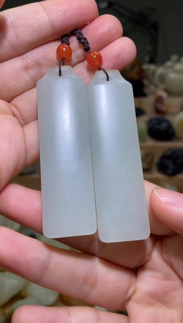 未镶嵌和田玉挂件新疆和田玉平安牌一对