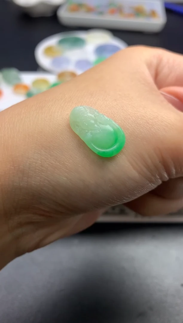 【闪购商品】定制翡翠未镶嵌毛货
