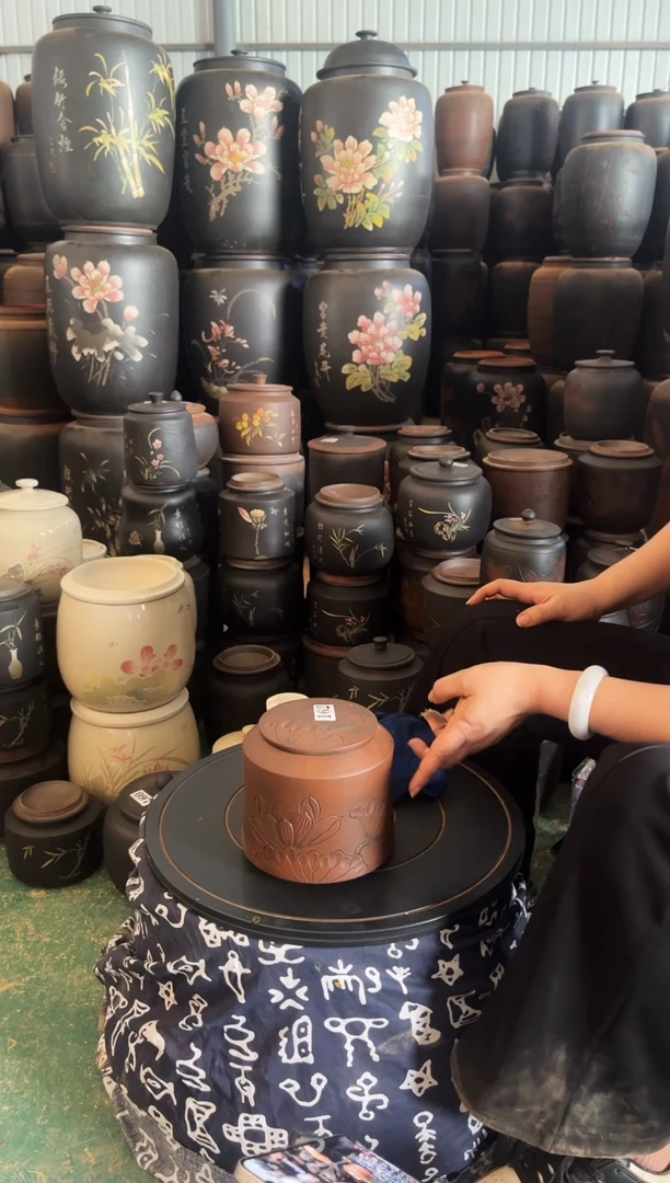 【闪购商品】壶瑕疵茶叶罐 古铜色小蛮腰 162