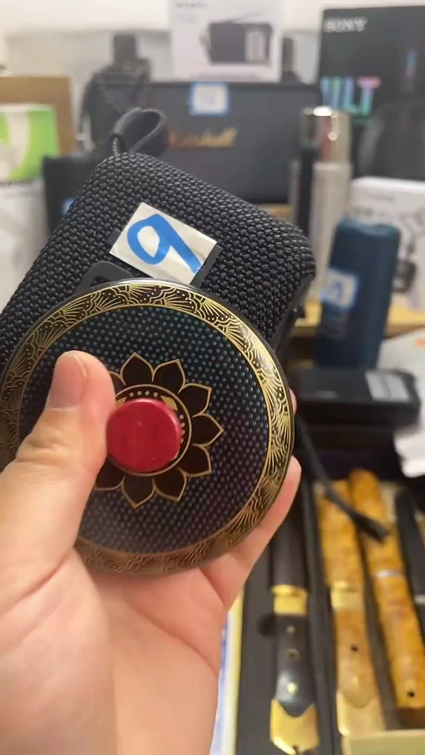 瓷片闪购商品 如图所示