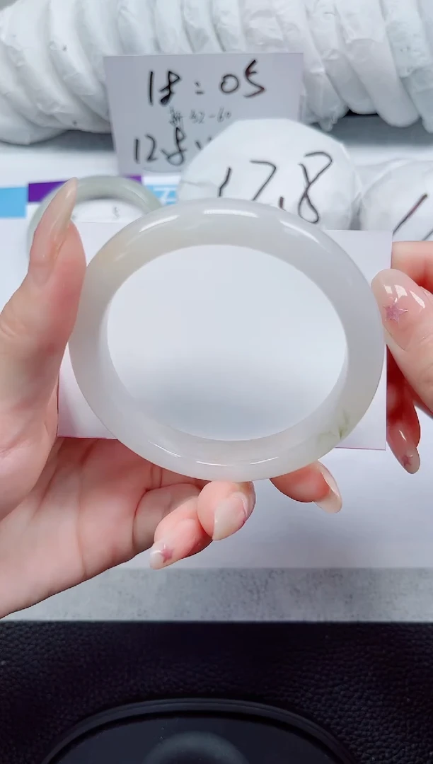 未镶嵌手镯石英质玉6-58/59