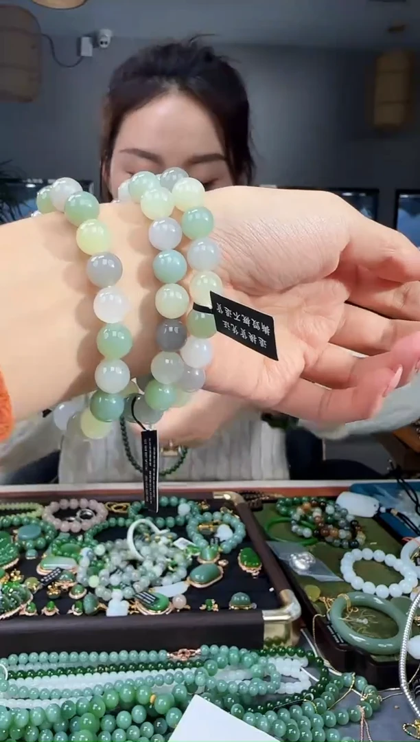 未镶嵌手链和田玉多样性发拍一发一