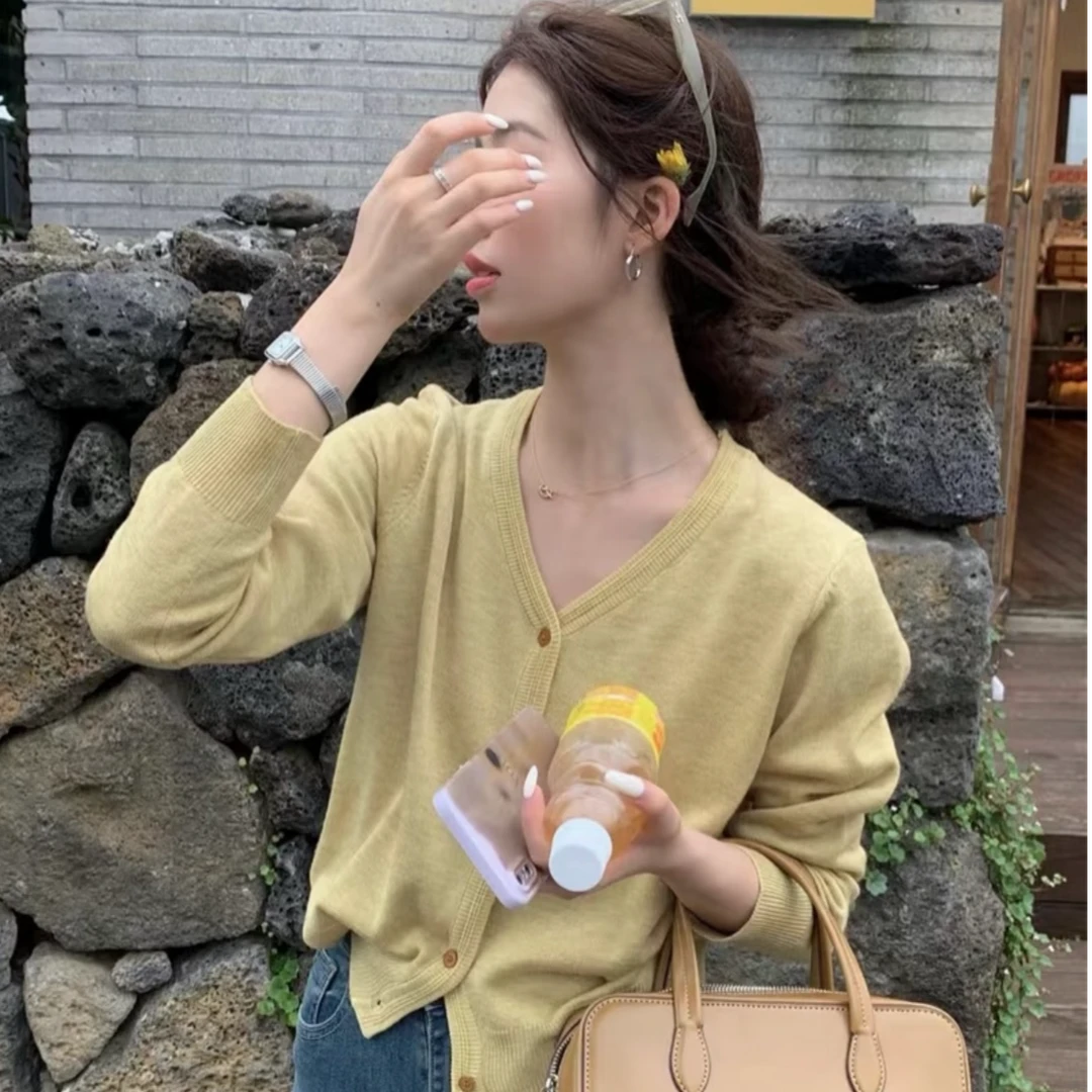 2025新款韩系短款V领开衫春夏薄款针织开衫极简风高级感女上衣